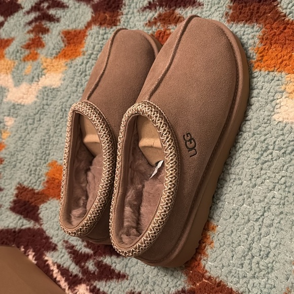 Women’s Ugg Tasman Caribou - Picture 8 of 10